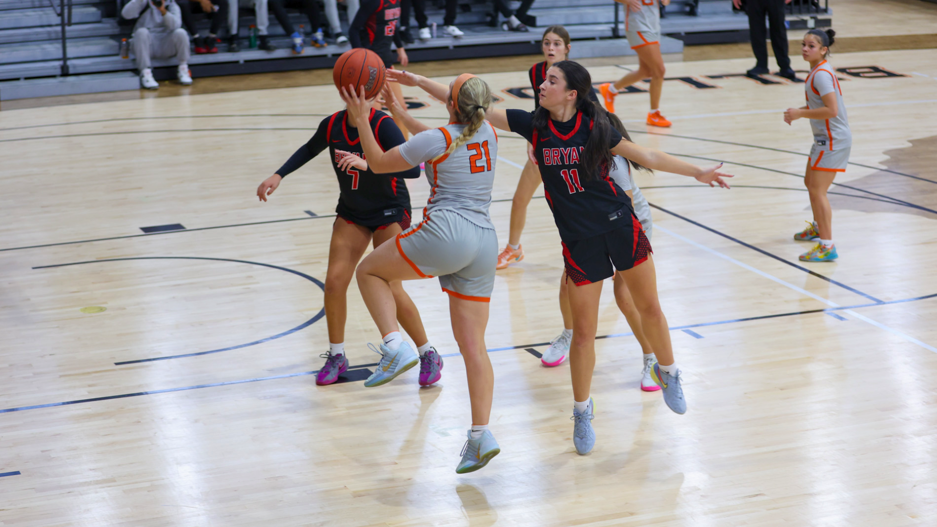 Bulldogs Drop Road Game at Bryan